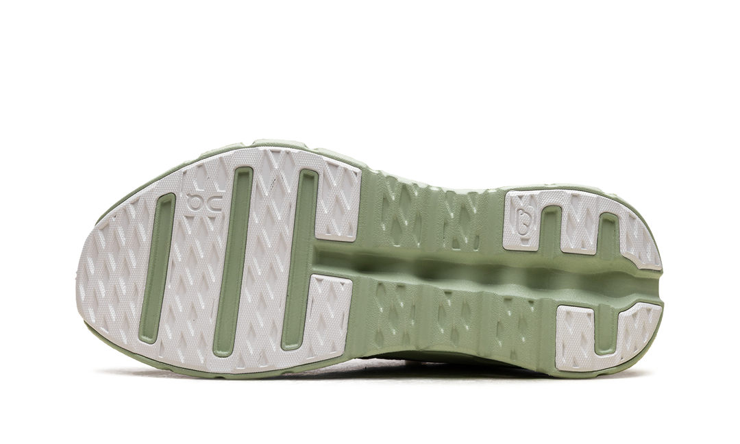 ON RUNNING CLOUDTILT IVORY SAGE WOMENS