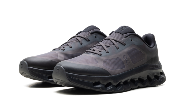 ON RUNNING CLOUDTILT REMIX BLACK WOMENS