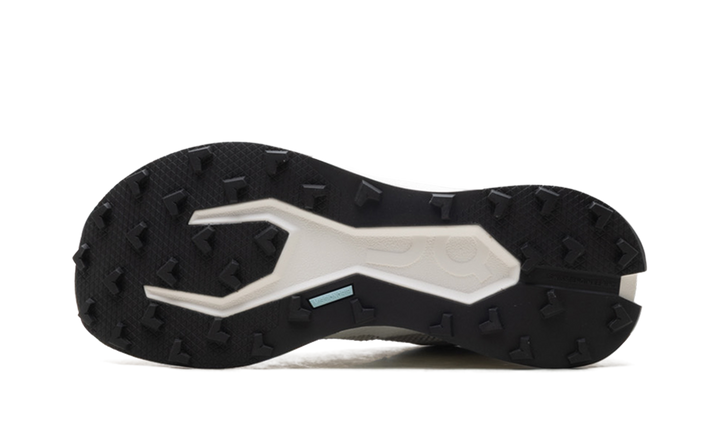 ON RUNNING CLOUDULTRA 3 ROCK WHITE WOMENS