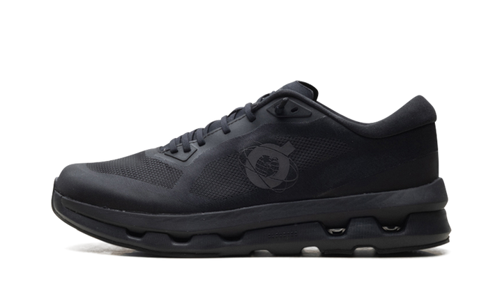 ON RUNNING CLOUDZONE KITH BLACK WOMENS