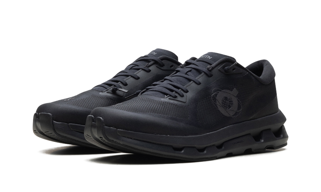 ON RUNNING CLOUDZONE KITH BLACK WOMENS