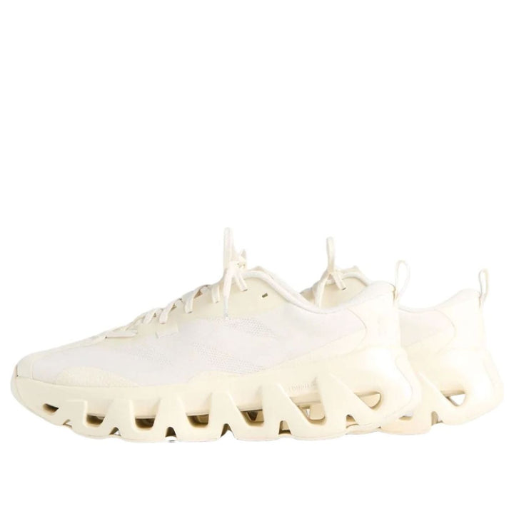 ON RUNNING K-TECH 1 KITH TOFU
