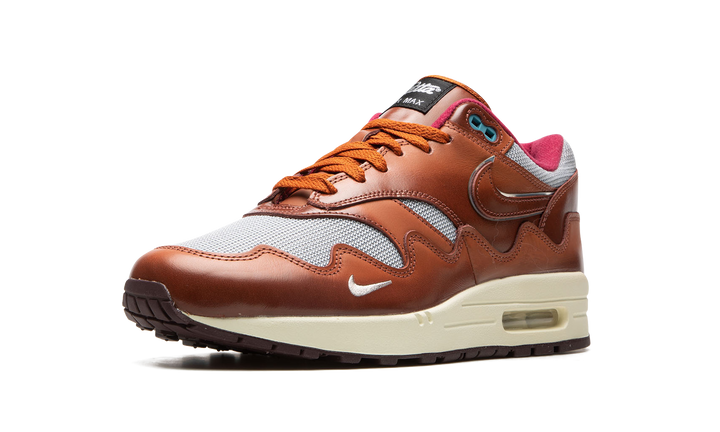 PATTA X NIKE AIR MAX 1 &