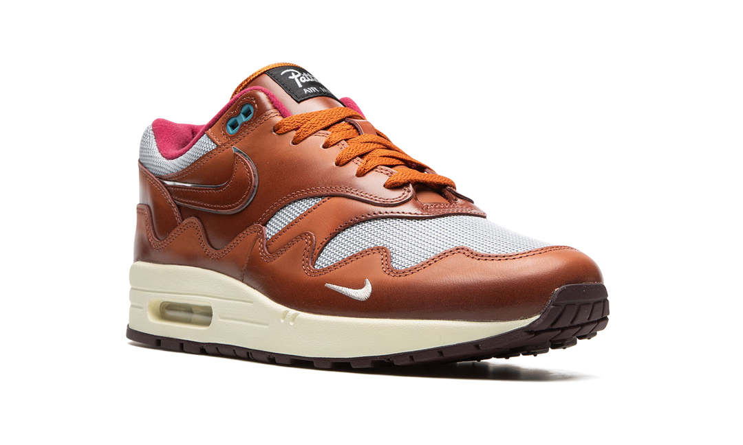 PATTA X NIKE AIR MAX 1 &