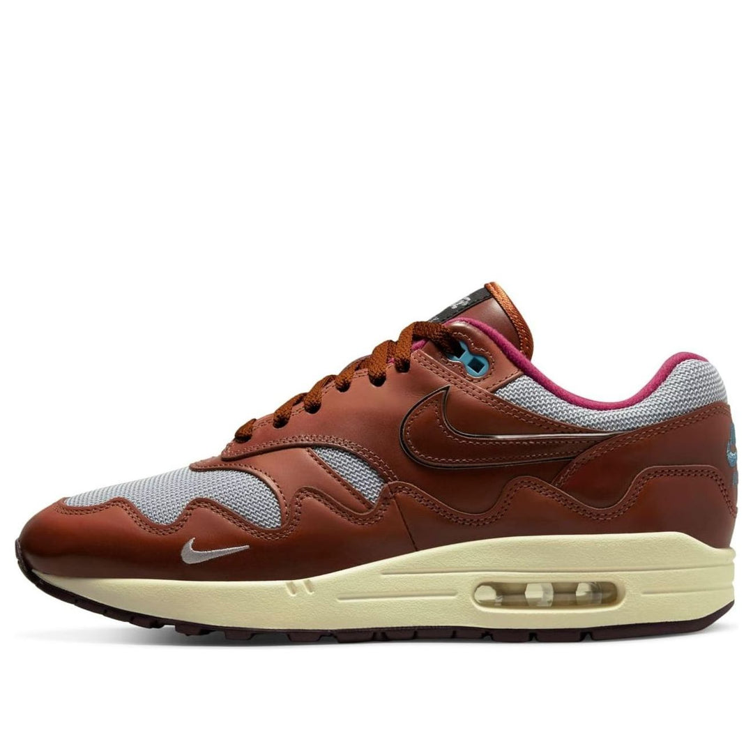 PATTA X NIKE AIR MAX 1 &