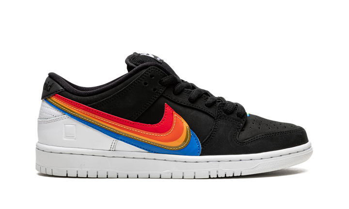 POLAROID X NIKE DUNK LOW SB
