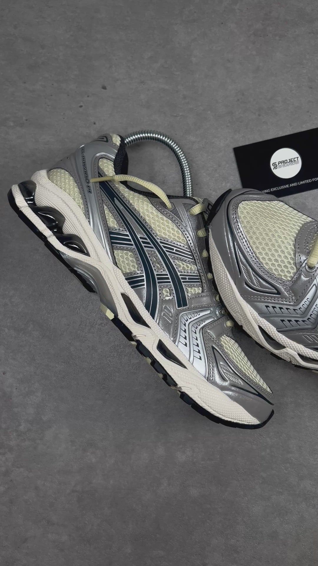 ASICS GEL KAYANO 14 &
