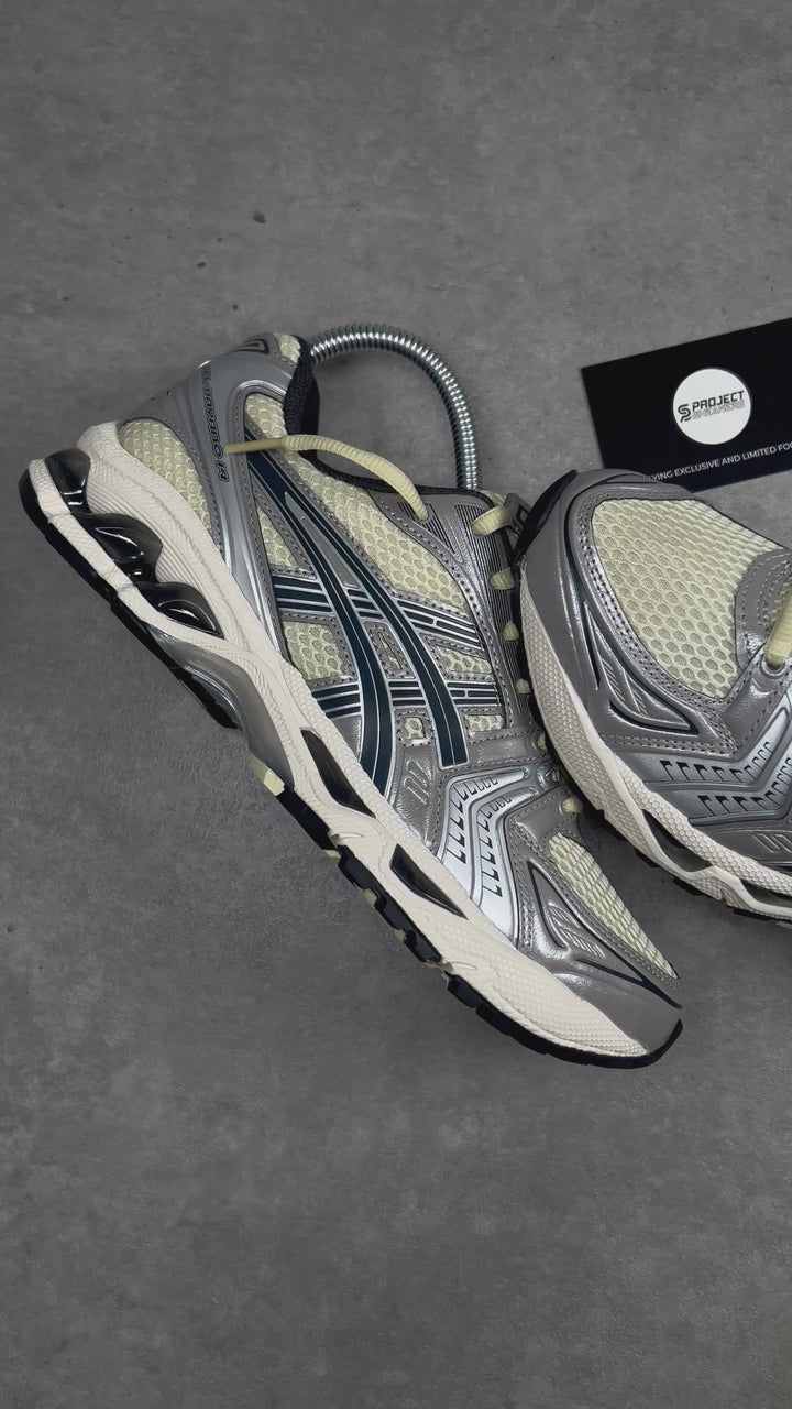 ASICS GEL KAYANO 14 &