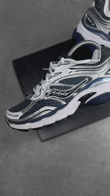 SAUCONY PROGRID OMNI 9 DEEP NAVY