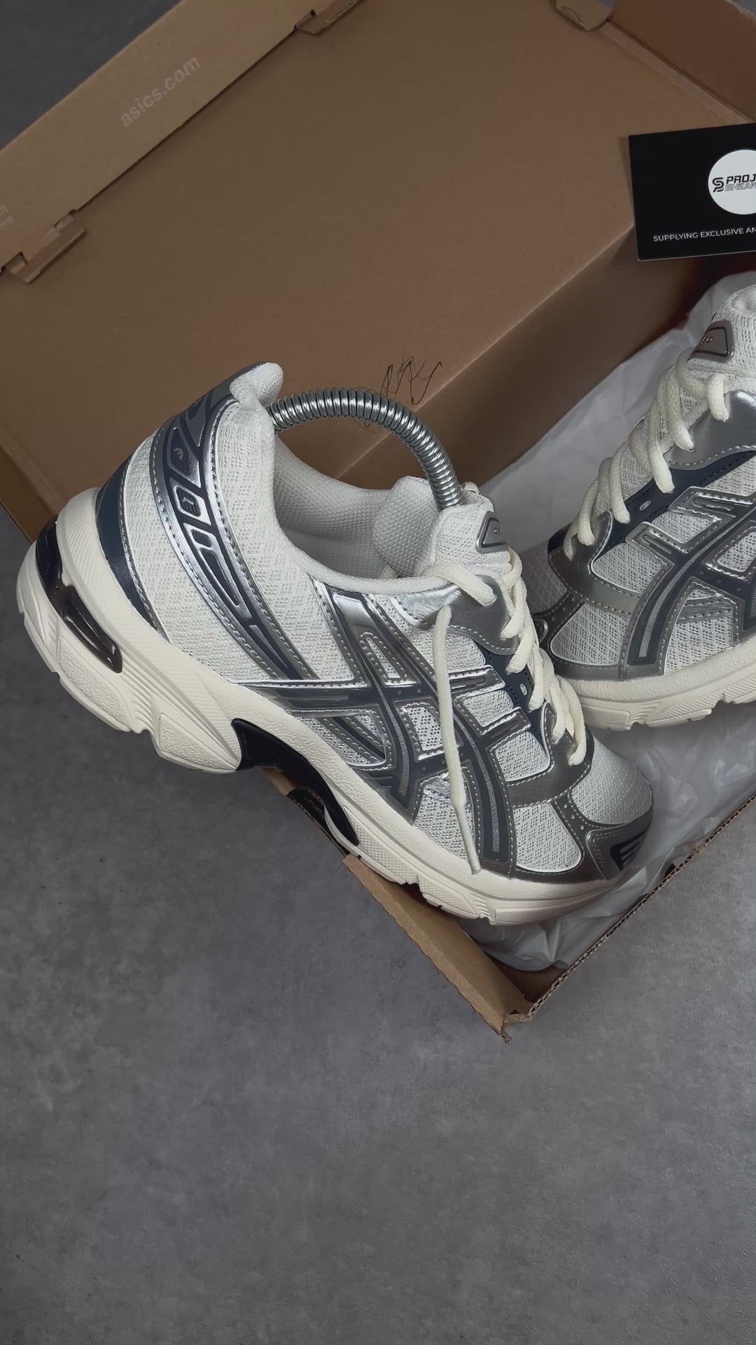 ASICS GEL-1130 CREAM CARRIER GREY
