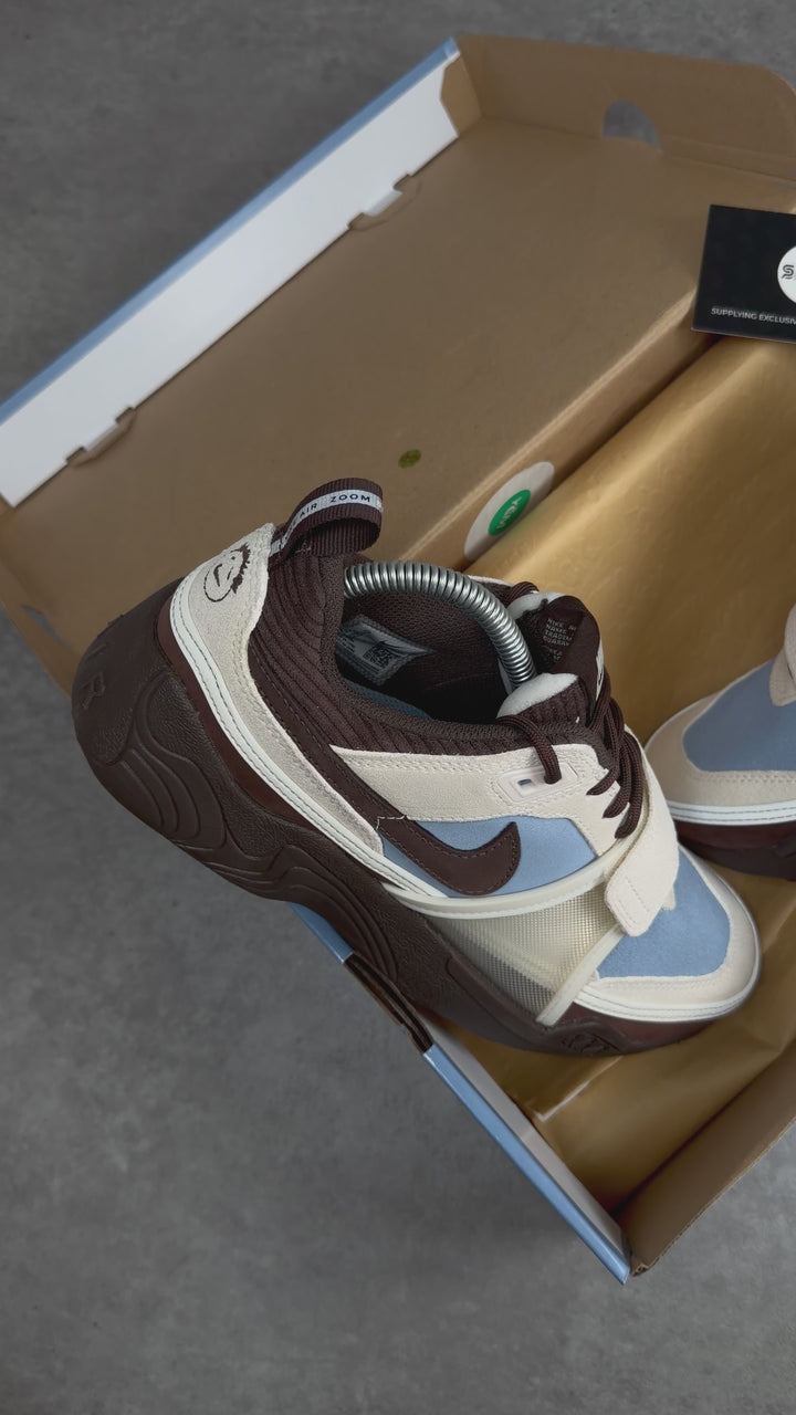 NIKE ZOOM FIELD JAXX TRAVIS SCOTT LECHE BLUE
