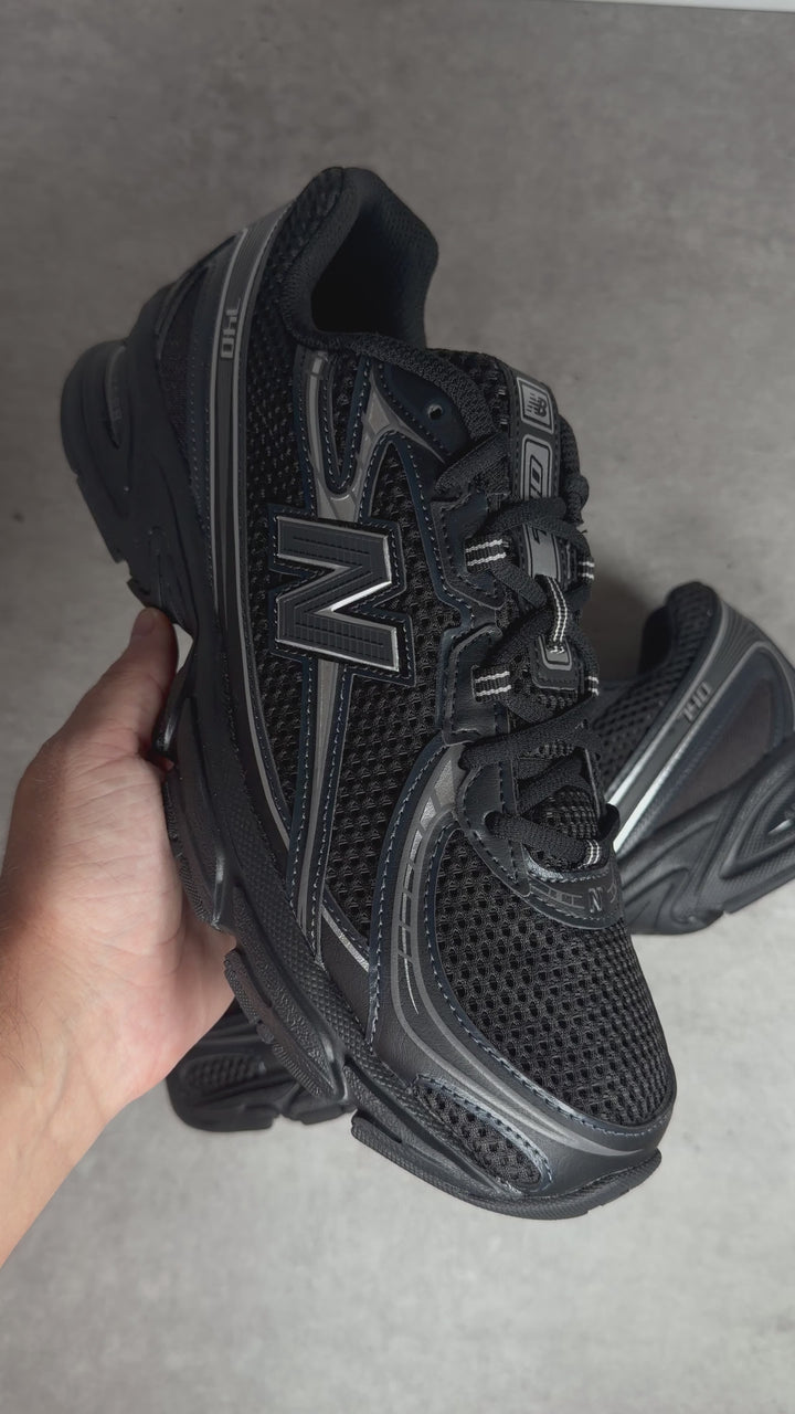NEW BALANCE 740V2 BLACK GREY SILVER