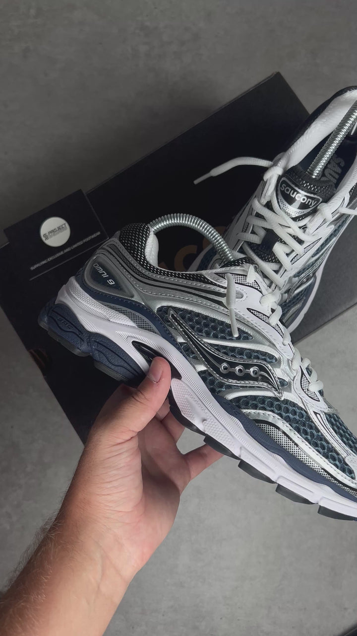 SAUCONY PROGRID OMNI 9 DEEP NAVY