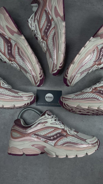 SAUCONY PROGRID OMNI 9 'IVORY PEONY' - USA EXCLUSIVE