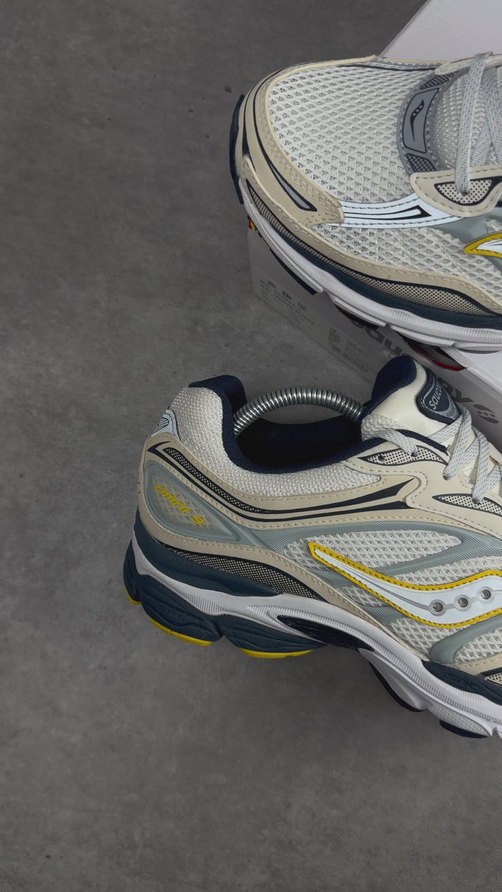 SAUCONY PRO GRID OMNI 9 FABRICATED YELLOW