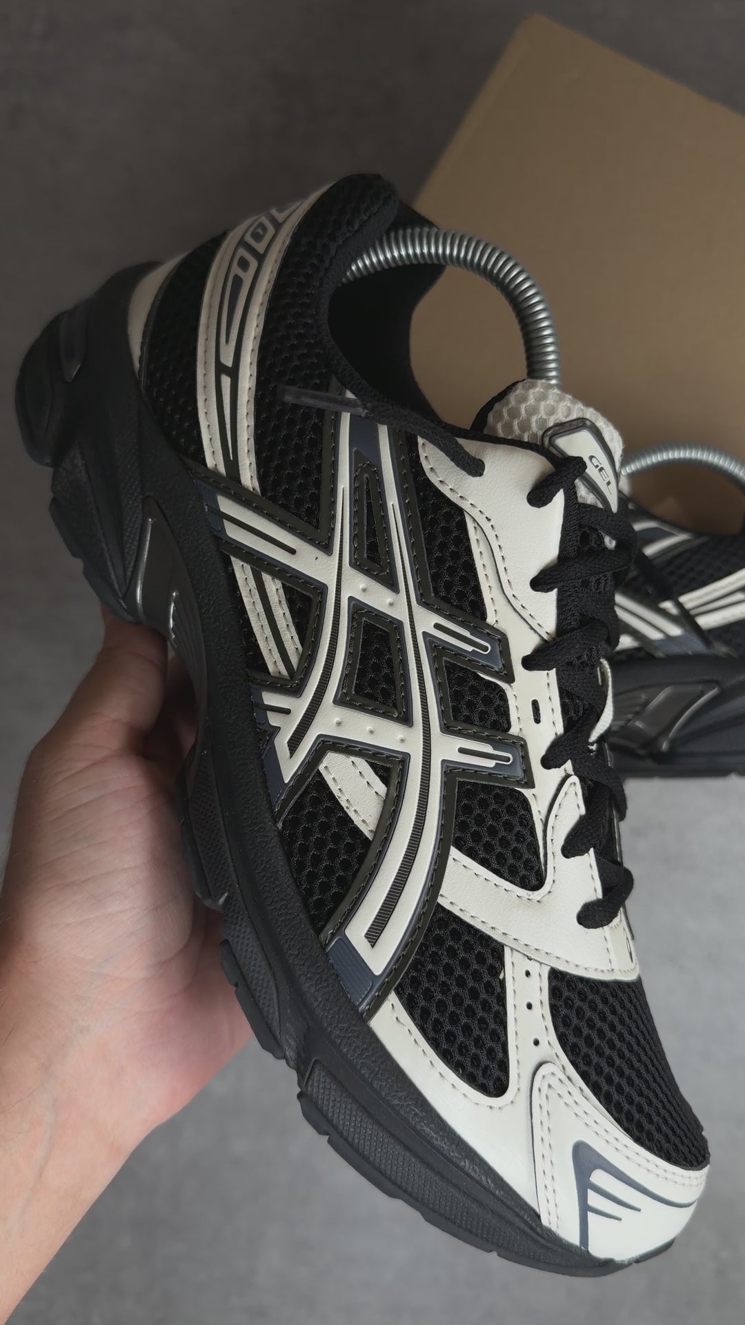 ASICS GEL-1130 BLACK CREAM