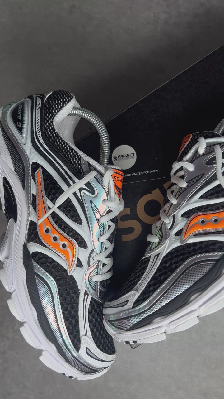 SAUCONY PROGRID OMNI 9 SPEED SHADES WHITE BLACK ORANGE
