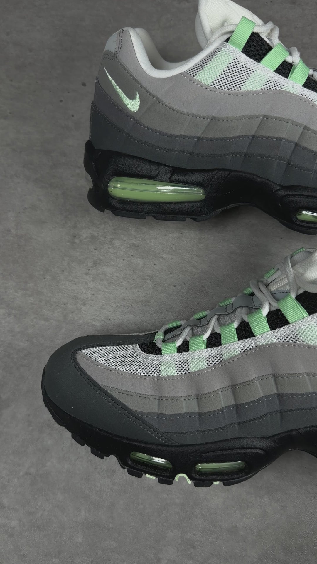 NIKE AIR MAX 95 OG BIG BUBBLE FRESH MINT (WOMEN&