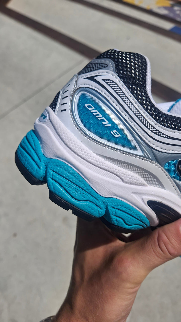 SAUCONY PROGRID OMNI 9 OG &