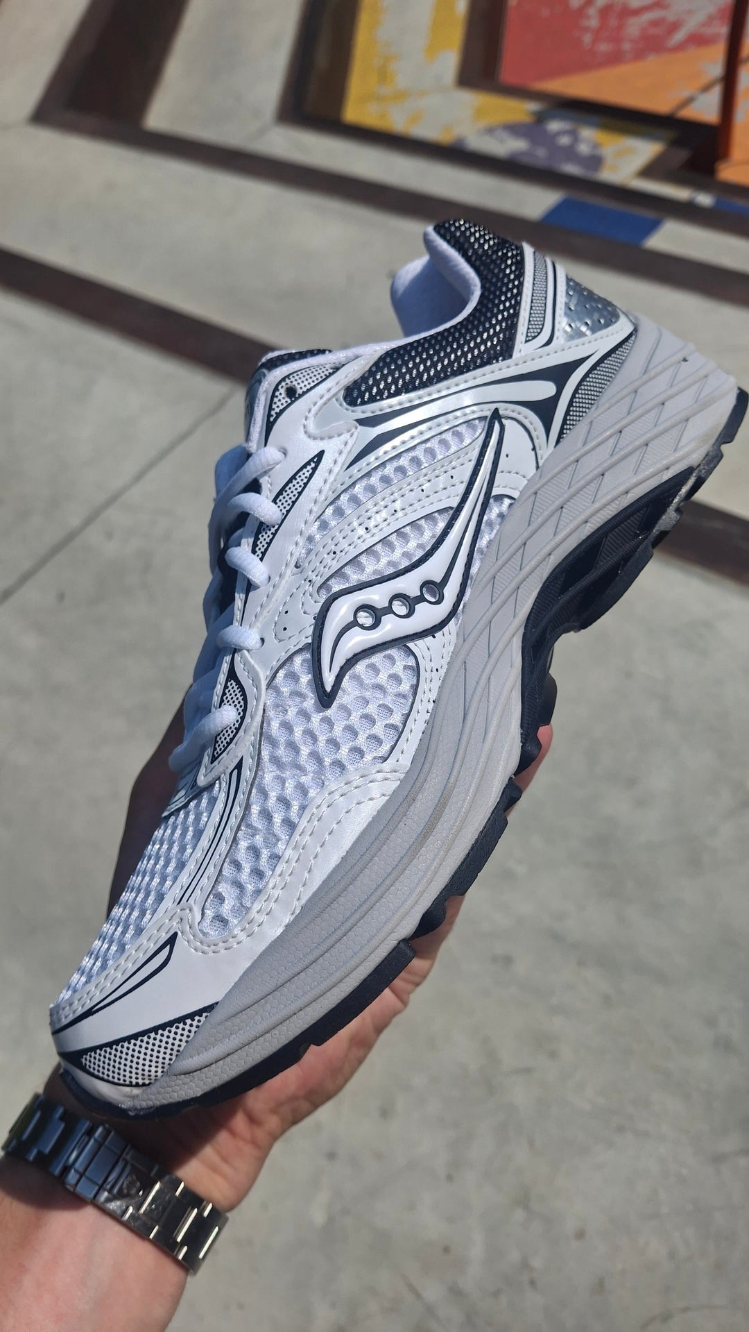 SAUCONY PROGRID OMNI 9 OG &
