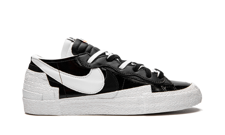 SACAI X NIKE BLAZER LOW BLACK WHITE PATENT