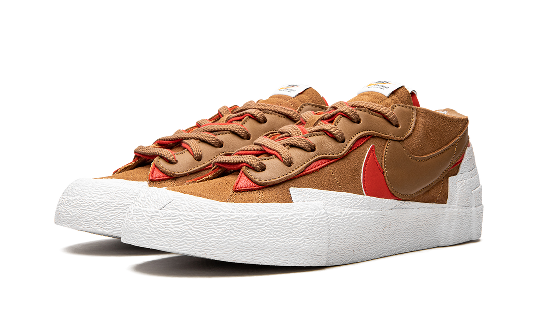 SACAI X NIKE BLAZER LOW BRITISH TAN