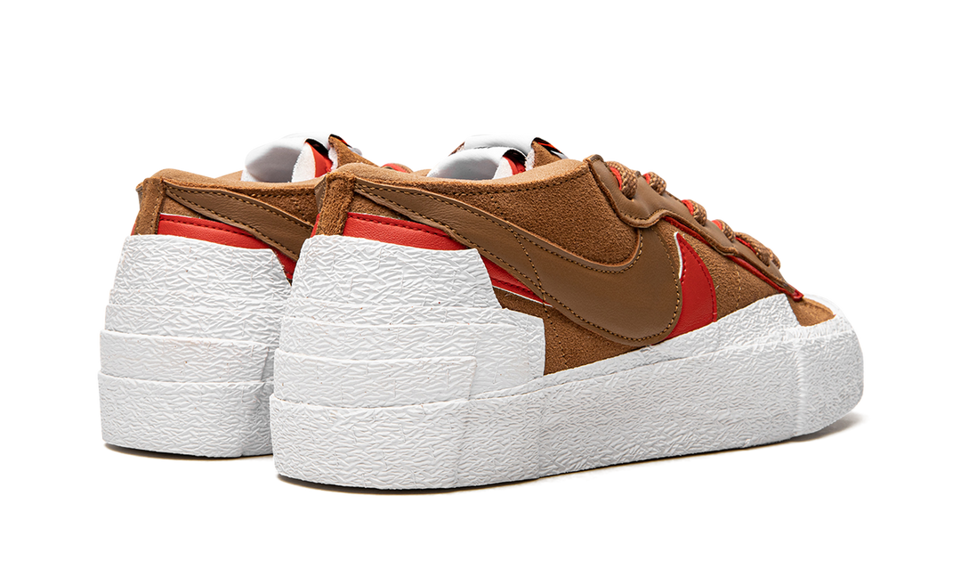 SACAI X NIKE BLAZER LOW BRITISH TAN