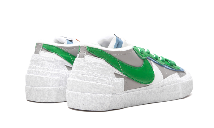 SACAI X NIKE BLAZER LOW CLASSIC GREEN