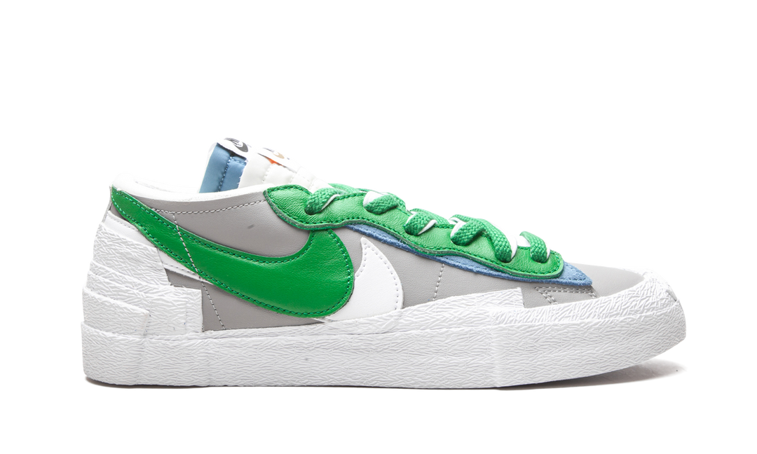 SACAI X NIKE BLAZER LOW CLASSIC GREEN