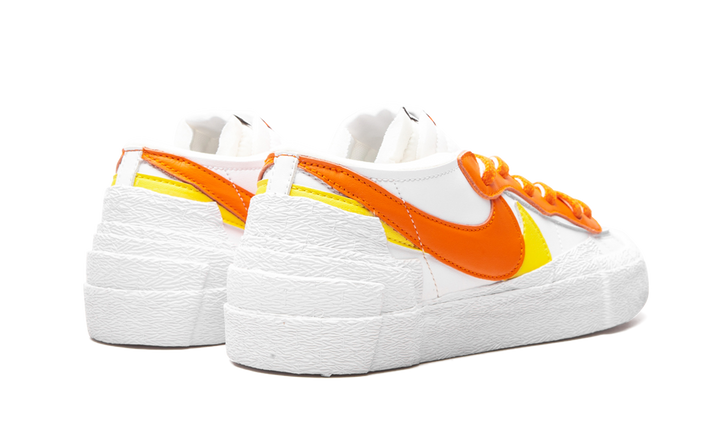 SACAI X NIKE BLAZER LOW MAGMA ORANGE