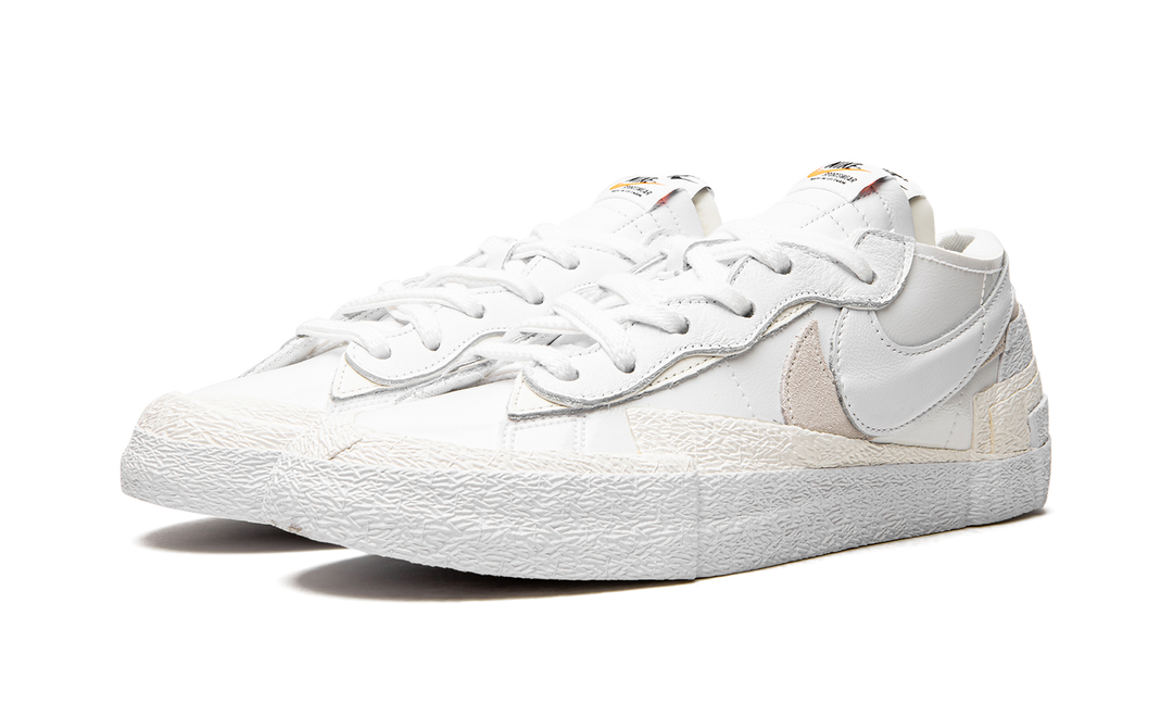 SACAI X NIKE BLAZER LOW WHITE