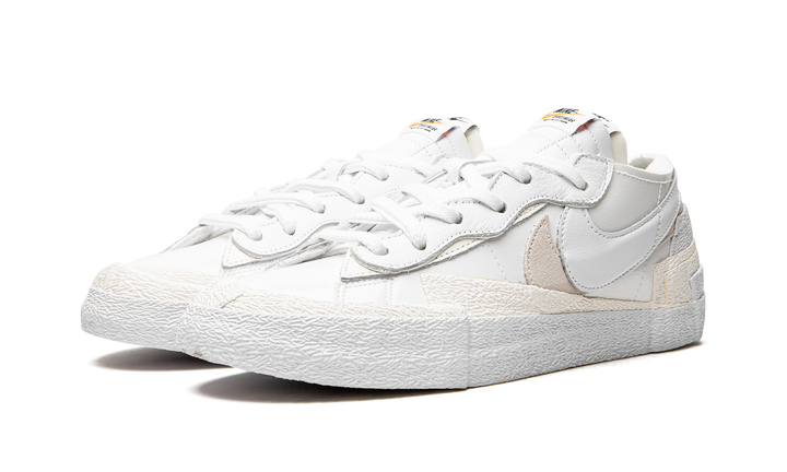 SACAI X NIKE BLAZER LOW WHITE