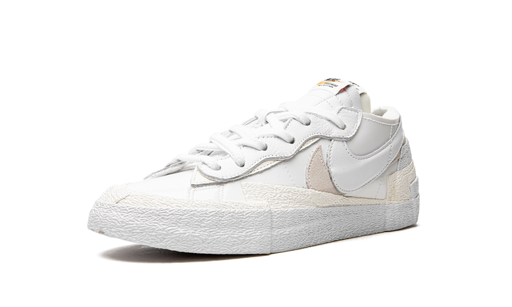 SACAI X NIKE BLAZER LOW WHITE