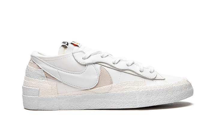 SACAI X NIKE BLAZER LOW WHITE