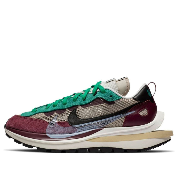 SACAI X NIKE VAPORWAFFLE RED GREEN