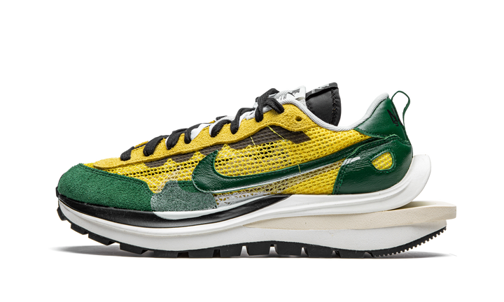 SACAI X NIKE VAPORWAFFLE TOUR YELLOW STADIUM GREEN