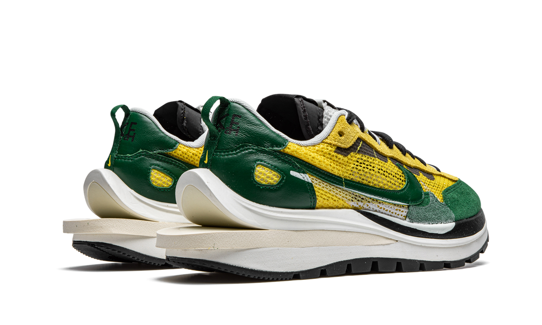 SACAI X NIKE VAPORWAFFLE TOUR YELLOW STADIUM GREEN
