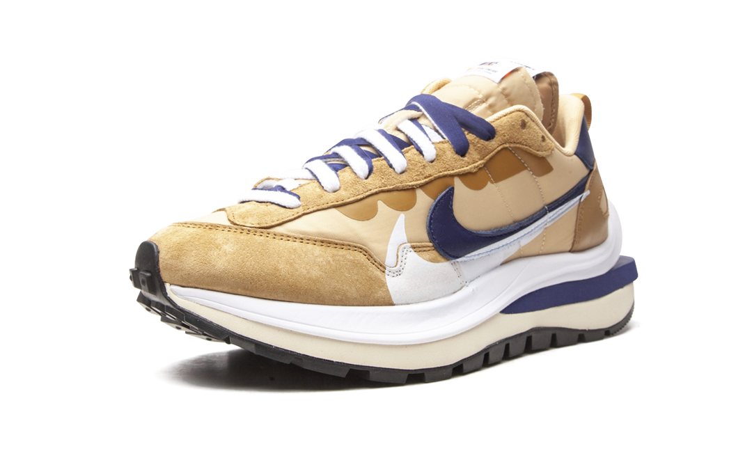 NIKE SACAI X VAPORWAFFLE TAN NAVY