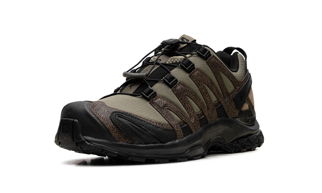 SALOMON XA PRO 3D DISTRESSED LEATHER DARK EARTH BLACK