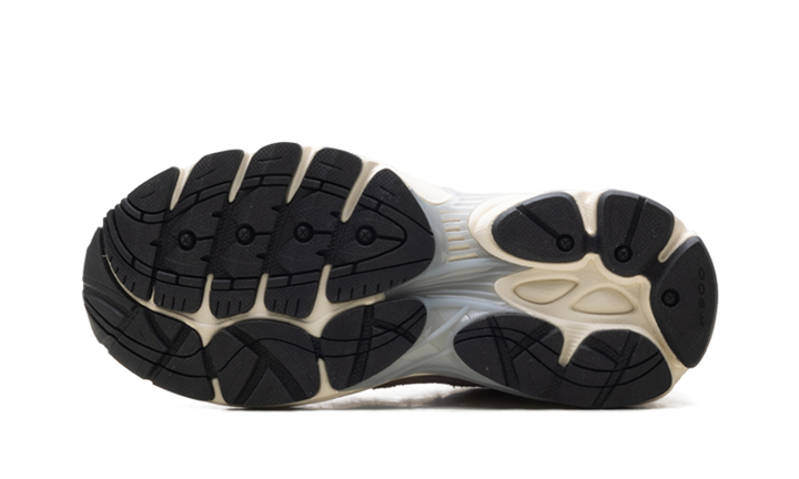 SAUCONY PROGRID OMNI 9 PREMIUM PINK BEIGE