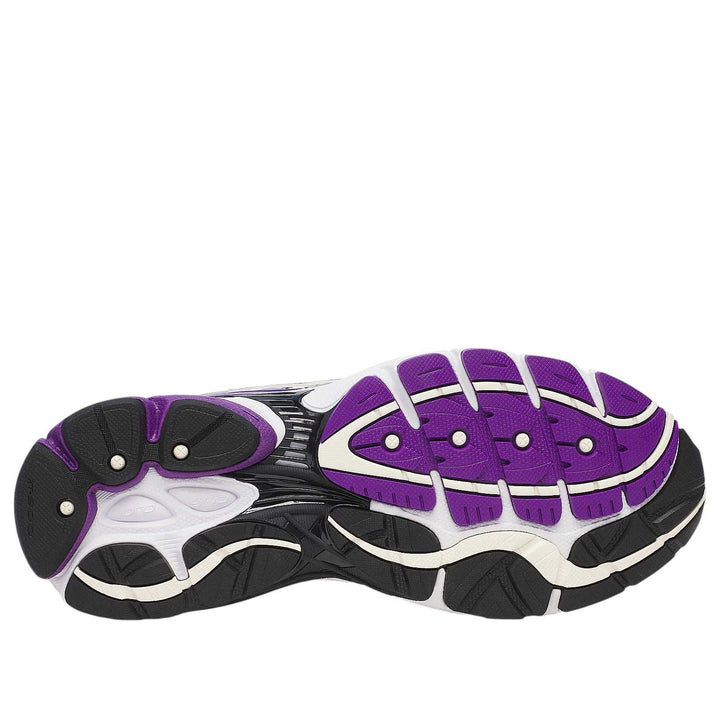 SAUCONY PROGRID OMNI 9 WHITE BLACK SILVER PURPLE