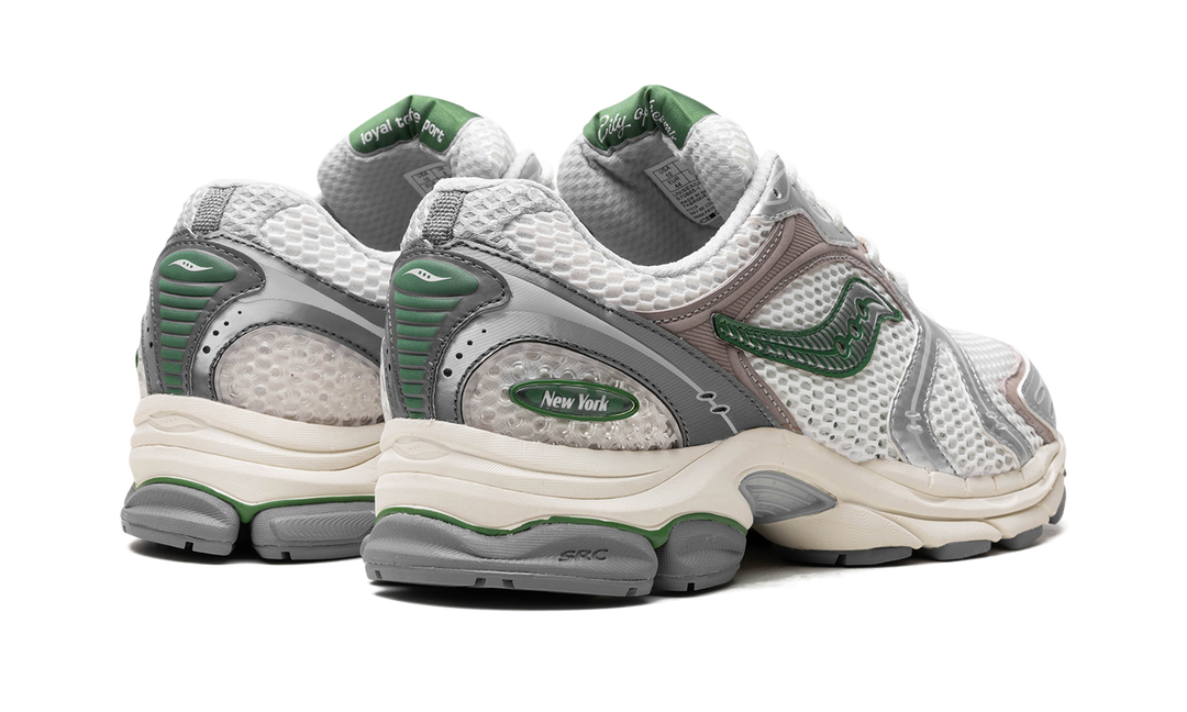 SAUCONY PROGRID TRIUMPH 4 MINTED NY