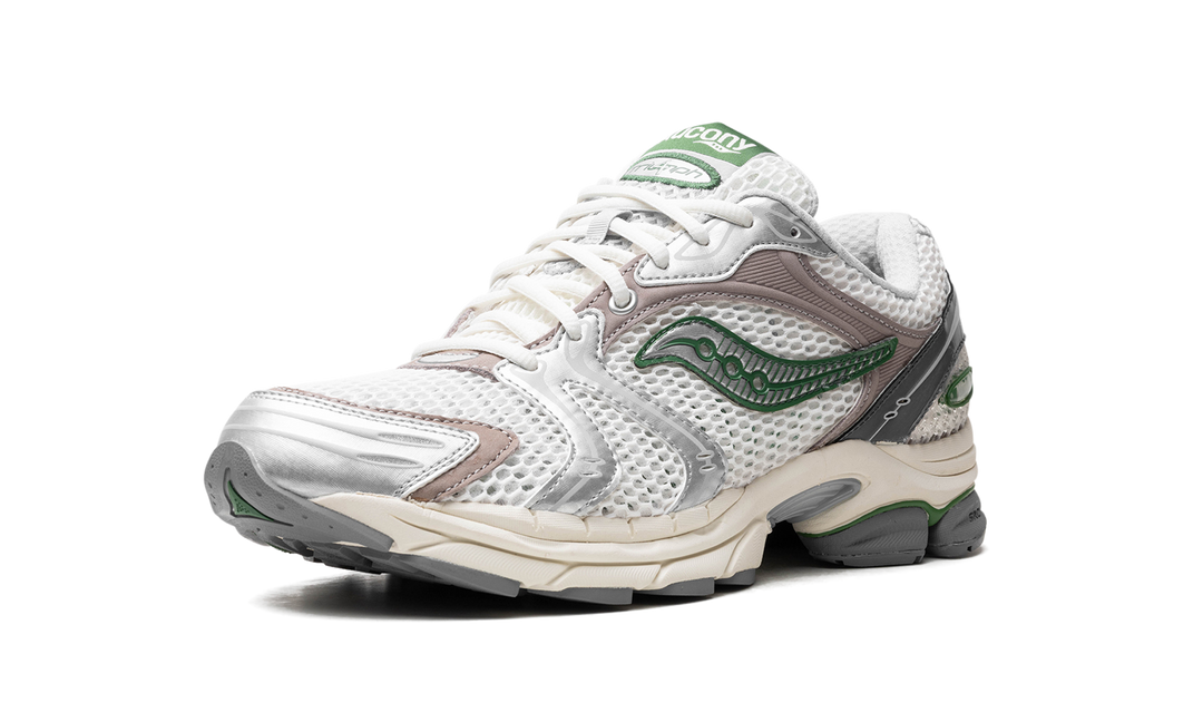 SAUCONY PROGRID TRIUMPH 4 MINTED NY