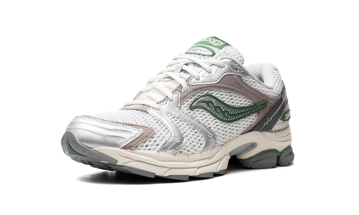 SAUCONY PROGRID TRIUMPH 4 MINTED NY