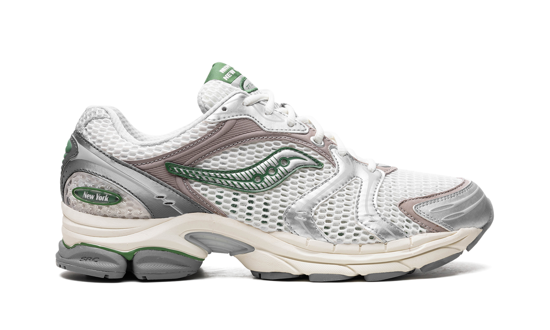 SAUCONY PROGRID TRIUMPH 4 MINTED NY