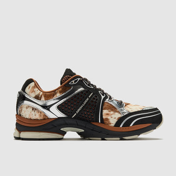 SAUCONY PROGRID TRIUMPH 4 SPACE COWBOY