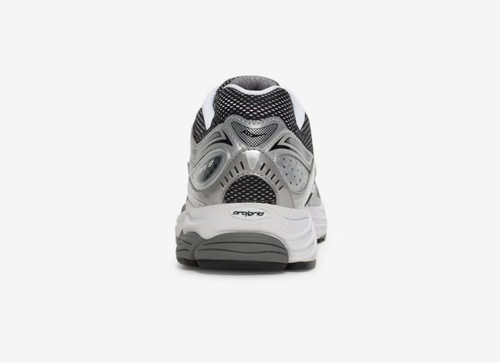 SAUCONY PROGRID OMNI 9 GREY SILVER BLACK