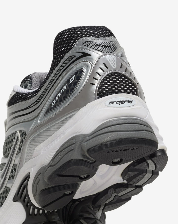 SAUCONY PROGRID OMNI 9 GREY SILVER BLACK
