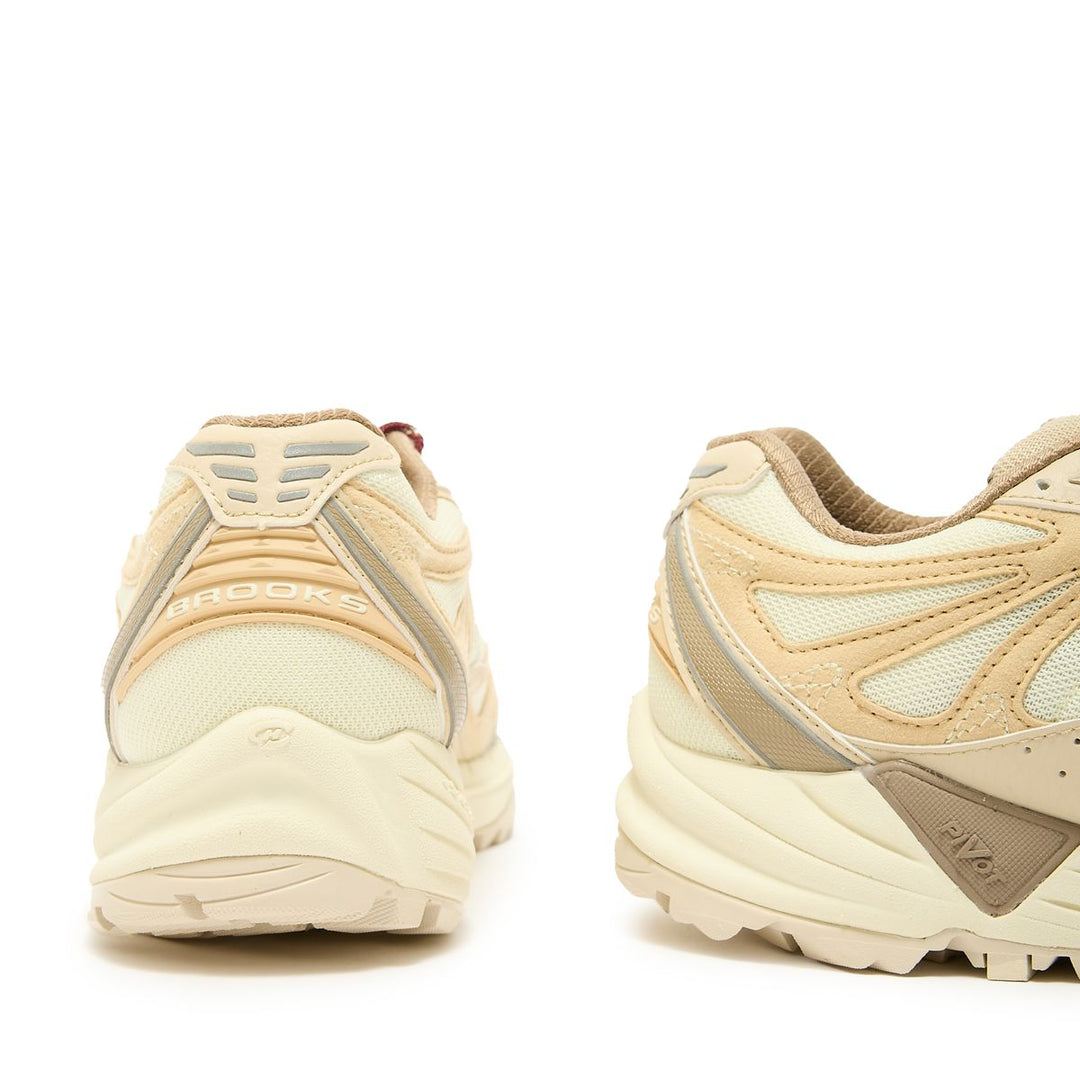 BROOKS CASCADIA 1 AFTERGLOW SEMOLINA