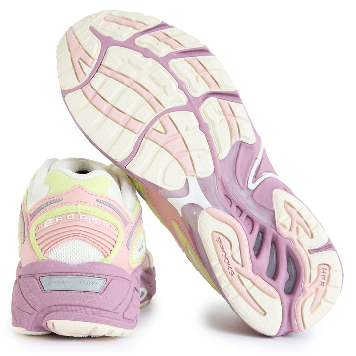 BROOKS ADRENALINE GTS 4 WHITE GREEN PINK